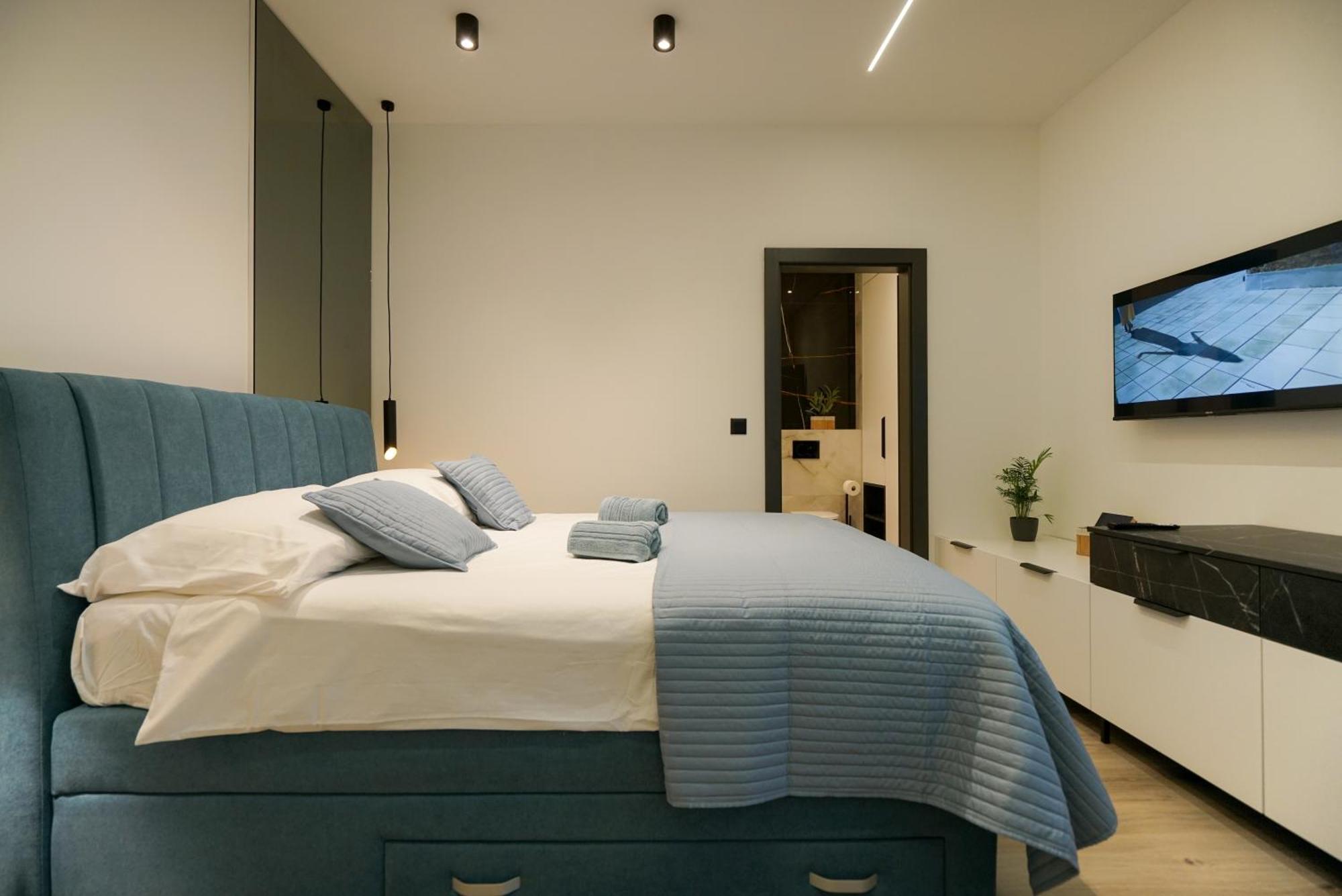 Luxury Apartments Vista Петрчане Экстерьер фото