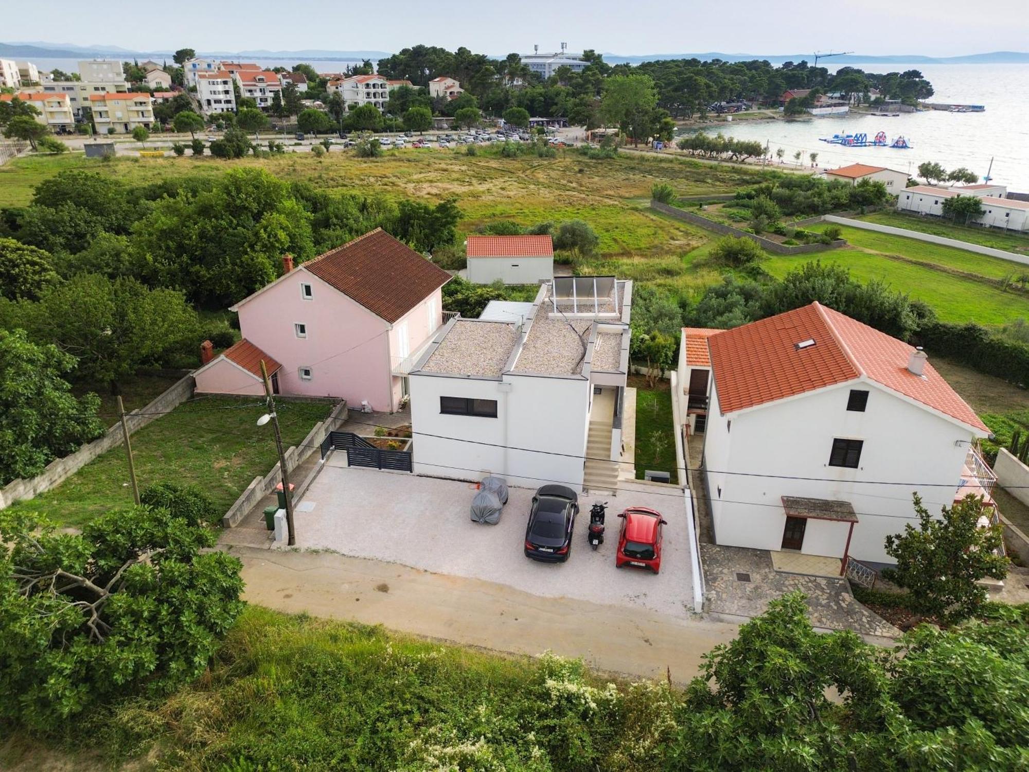 Luxury Apartments Vista Петрчане Экстерьер фото