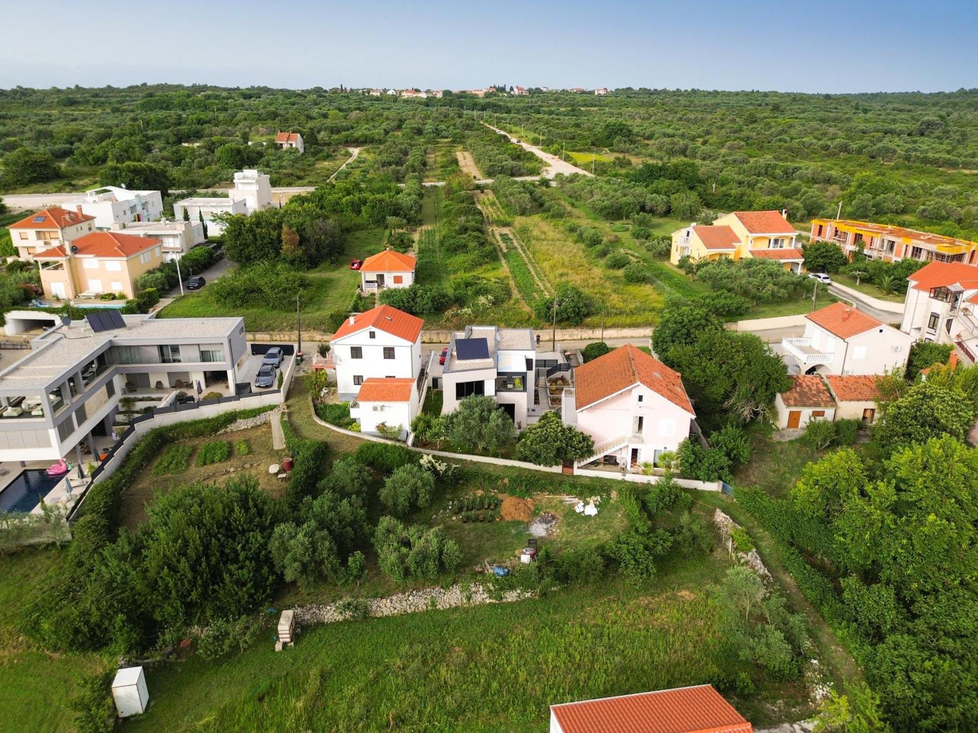 Luxury Apartments Vista Петрчане Экстерьер фото